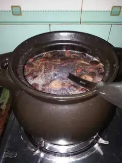 Make Tea, mushroom chops, soup step 4