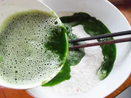 Make Big-Eyed Frog Juice step 4