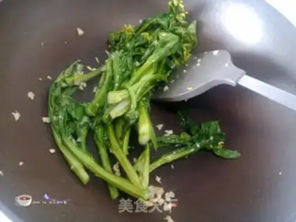 Make Garlic cabbage step 5