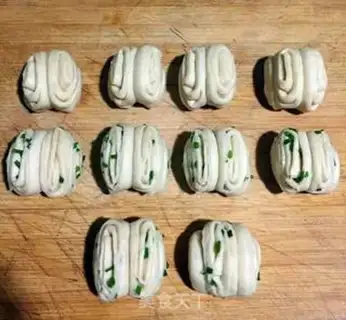Make Wrote buns step 11