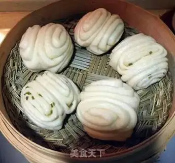 Make Wrote buns step 14