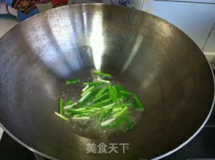 Make Garlic potatoes step 2