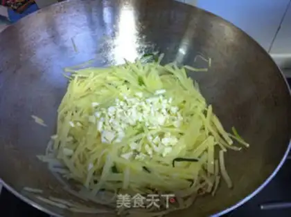 Make Garlic potatoes step 5