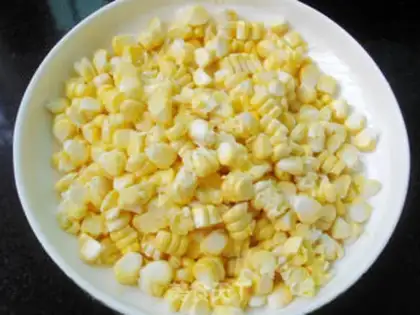 Make Pretzels of corn step 1