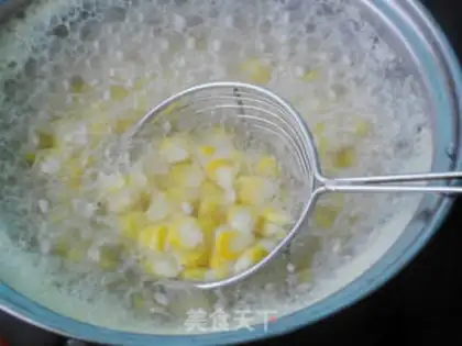 Make Pretzels of corn step 2