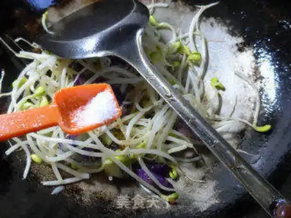 Make Cheese and soybean sprouts step 7