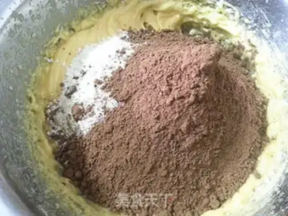 Make Chocolate cherry cookies step 6