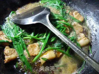 Make The wild onions burn five flowers step 9