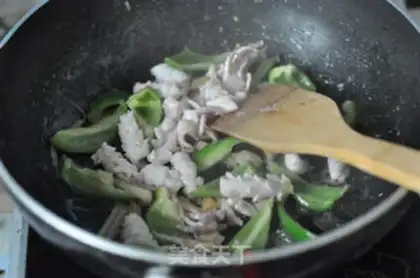 Make Pepper squid rolls step 5