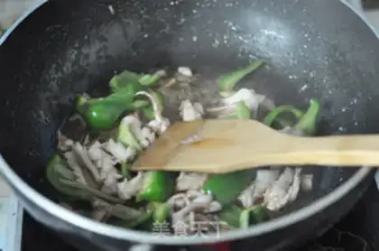 Make Pepper squid rolls step 7