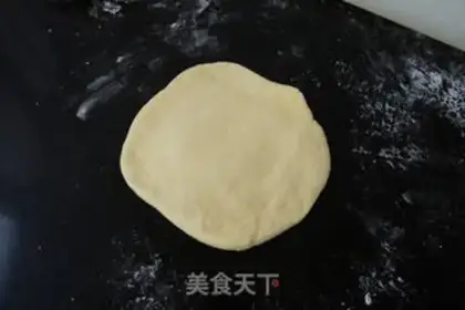 Make Mexican red bean bun step 7