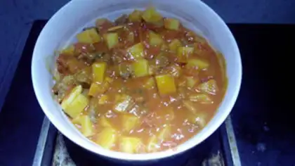 Make Tomato beef potatoes step 18