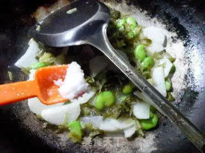Make Snow pickles, soy sauce step 6