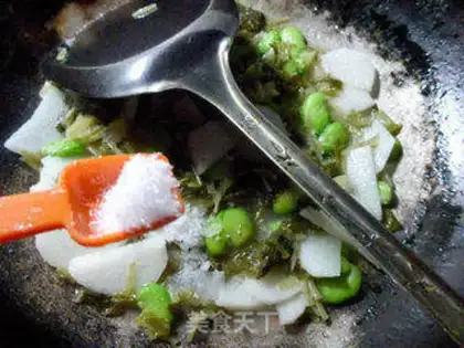 Make Snow pickles, soy sauce step 7