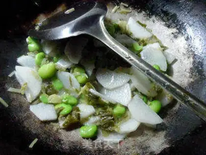 Make Snow pickles, soy sauce step 8