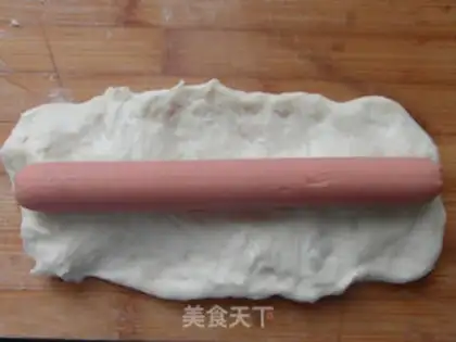 Make The willow shape of the sausage pack step 3