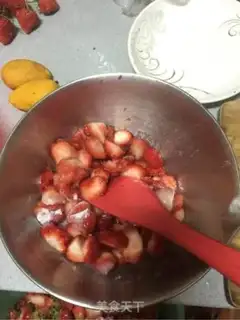 Make Strawberry sauce step 2