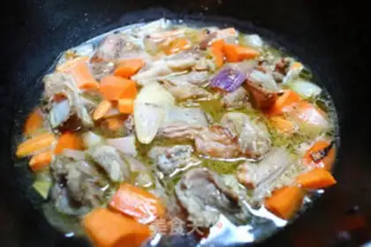 Make Xinjiang specialty hands-on rice step 5