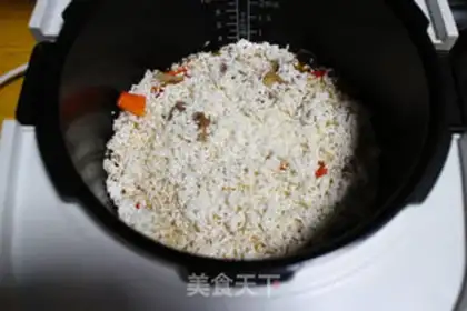 Make Xinjiang specialty hands-on rice step 7