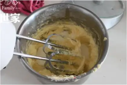 Make Gold coconut ball step 3