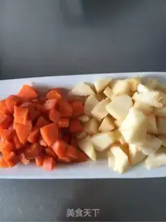Make Carrot apple juice step 1
