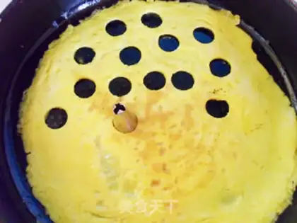 Make Cute little omelet step 7