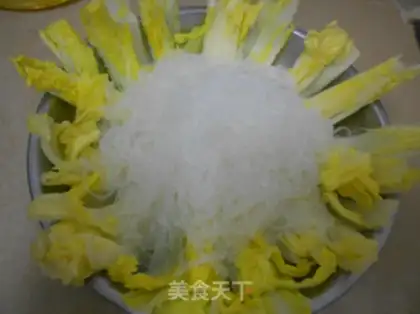 Make Garlic fan dolls step 4