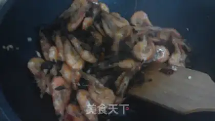 Make Spicy tea lobster step 7