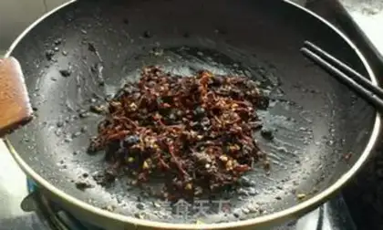 Make The mushroom root bean sauce step 4