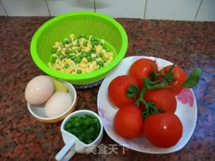 Make Tomato pea soup step 0