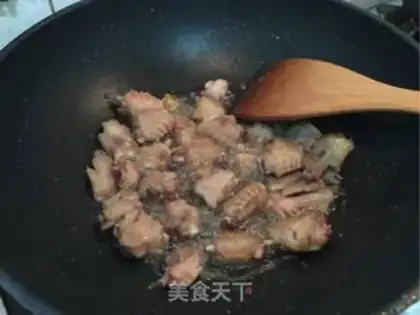 Make Pineapple fried duck wings step 3