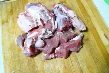 Make Lamb radish soup step 1
