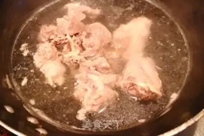 Make Lamb radish soup step 2