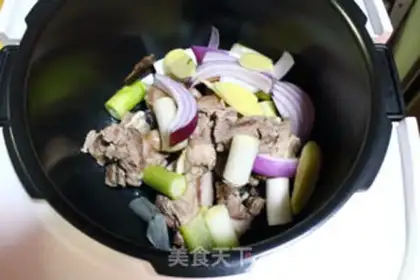 Make Lamb radish soup step 5