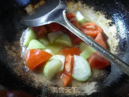 Make Tomatoes are cooking at night step 5
