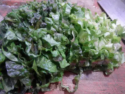 Make Meat crumbs and swirling leaves step 1