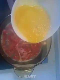Make Tomato egg soup step 4