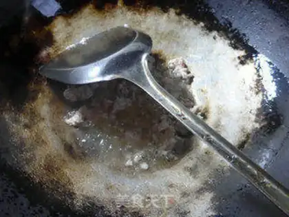 Make Meat crumbs and swirling leaves step 3