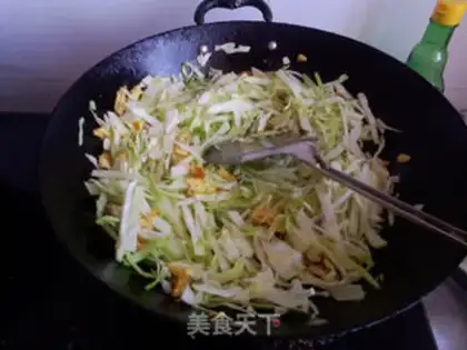Make Egg head, tomato step 4