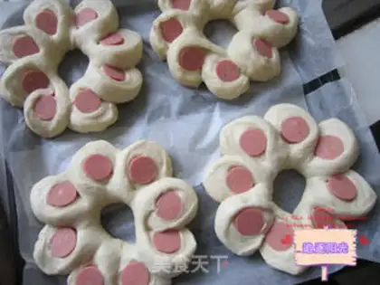 Make Onion hot dog bread step 5