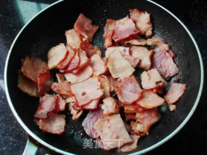Make Hawaiian Pizza step 6