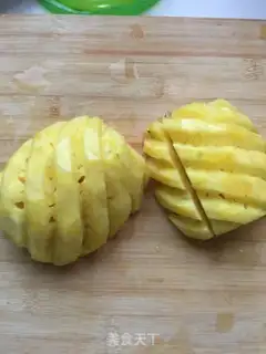 Make pineapple juice step 0
