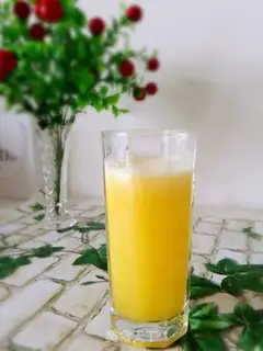 Make pineapple juice step 4