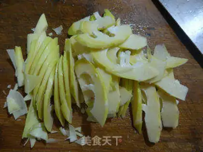 Make Cricket eggs, fried noodles step 2