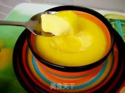 Make Tea and oil for the eggs step 5