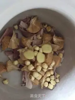Make Monkeys and mushrooms and hog soup step 4