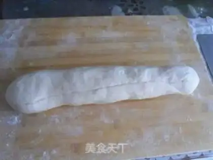 Make Onion pig hoof rolls step 2