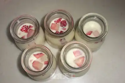 Make Strawberry cream step 5