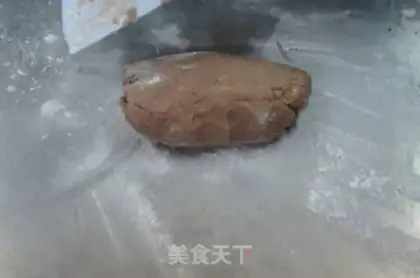 Make Mickey Cupcake step 4