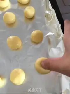 Make Cream-cracker step 6